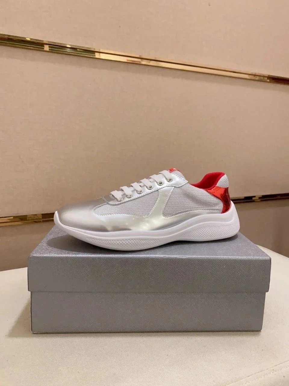 25 25