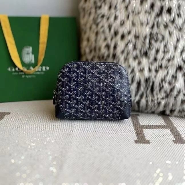 6 6